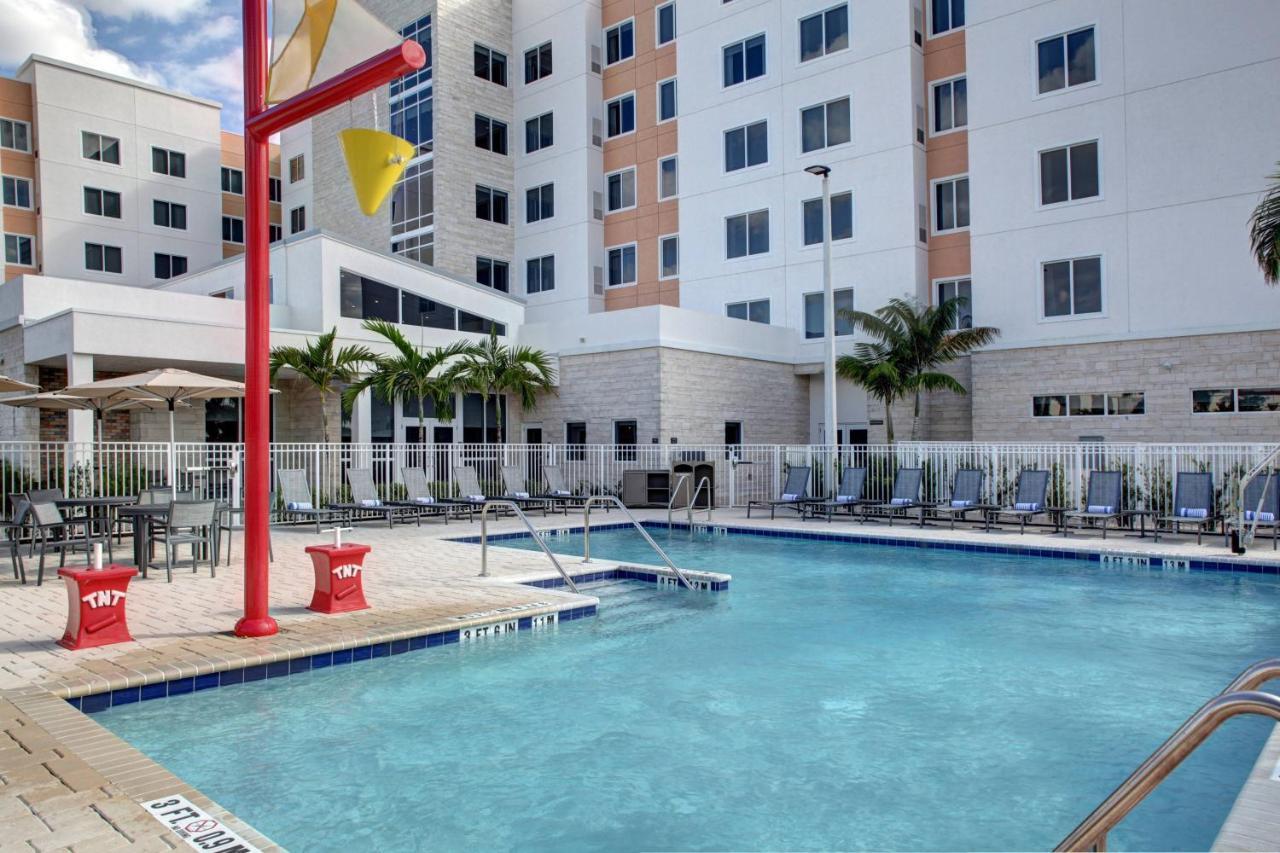 Residence Inn Fort Lauderdale Coconut Creek Exterior photo